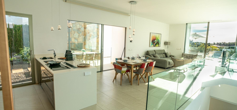 Orihuela, Alicante, 4 Bedrooms Bedrooms, ,2 BathroomsBathrooms,Villa,Resale,0,75632173680342912