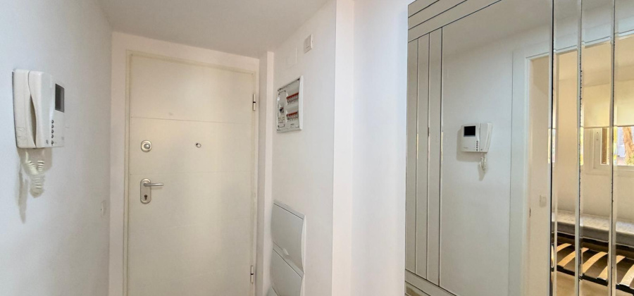 Torrevieja, Alicante, 3 Bedrooms Bedrooms, ,2 BathroomsBathrooms,Apartment,Resale,0,75632214825334176