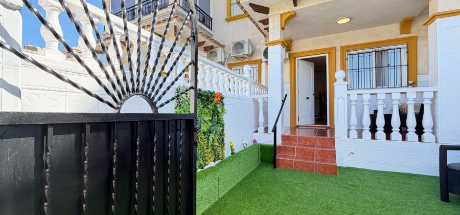 Orihuela Costa, Alicante, 3 Bedrooms Bedrooms, ,2 BathroomsBathrooms,Townhouse,Resale,0,75632449215554976