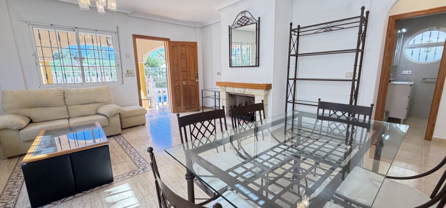 Villamartin, Alicante, 3 Bedrooms Bedrooms, ,2 BathroomsBathrooms,Villa,Resale,0,103186371119904160