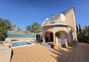 Villamartin, Alicante, 3 Bedrooms Bedrooms, ,2 BathroomsBathrooms,Villa,Resale,0,103186371119904160