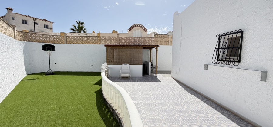 Villamartin, Alicante, 2 Bedrooms Bedrooms, ,1 BathroomBathrooms,Bungalow,Resale,0,103186176923465824