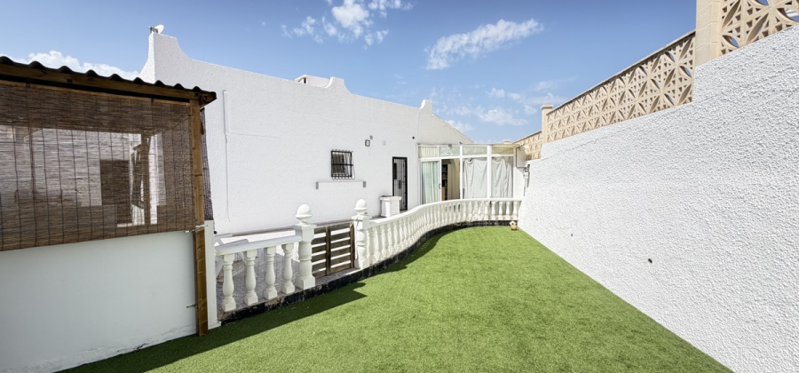 Villamartin, Alicante, 2 Bedrooms Bedrooms, ,1 BathroomBathrooms,Bungalow,Resale,0,103186176923465824