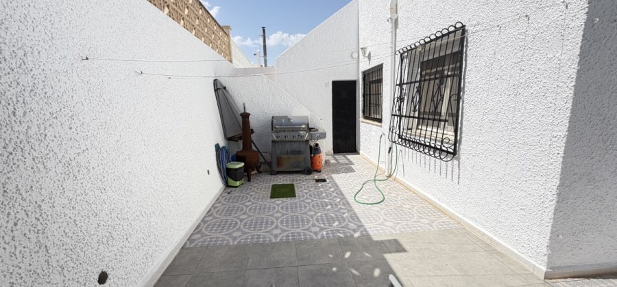 Villamartin, Alicante, 2 Bedrooms Bedrooms, ,1 BathroomBathrooms,Bungalow,Resale,0,103186176923465824