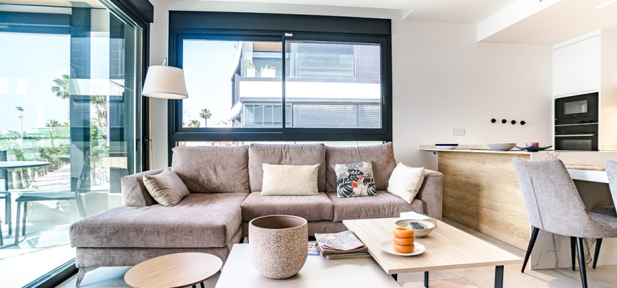 Murcia, 3 Bedrooms Bedrooms, ,2 BathroomsBathrooms,Apartment,Resale,0,103536375592732544