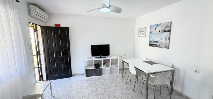 Villamartin, Alicante, 2 Bedrooms Bedrooms, ,1 BathroomBathrooms,Apartment,Resale,0,10318683777607304