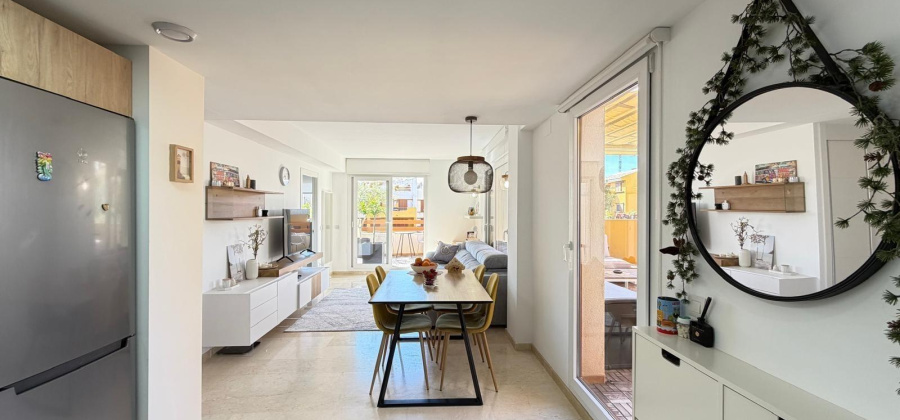 Torrevieja, Alicante, 2 Bedrooms Bedrooms, ,2 BathroomsBathrooms,Apartment,Resale,0,75632139055093952