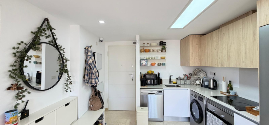 Torrevieja, Alicante, 2 Bedrooms Bedrooms, ,2 BathroomsBathrooms,Apartment,Resale,0,75632139055093952
