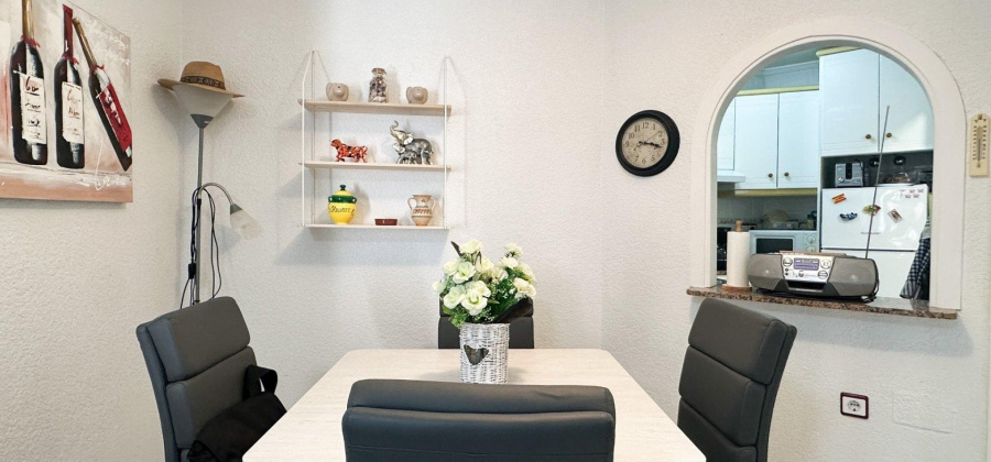 Torrevieja, Alicante, 2 Bedrooms Bedrooms, ,1 BathroomBathrooms,Apartment,Resale,0,75632168717505120