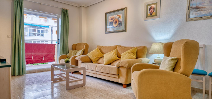 Torrevieja, Alicante, 3 Bedrooms Bedrooms, ,2 BathroomsBathrooms,Apartment,Resale,0,75632207659444400