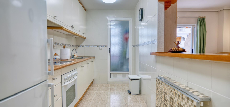 Torrevieja, Alicante, 3 Bedrooms Bedrooms, ,2 BathroomsBathrooms,Apartment,Resale,0,75632207659444400