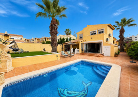 Villamartin, Alicante, 4 Bedrooms Bedrooms, ,3 BathroomsBathrooms,Villa,Resale,0,103186363314844880 Villamartin, Alicante, 4 Bedrooms Bedrooms, ,3 BathroomsBathrooms,Villa,Resale,0,103186363314844880
