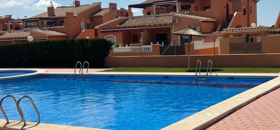 Torrevieja, Alicante, 3 Bedrooms Bedrooms, ,1 BathroomBathrooms,Apartment,Resale,0,271160285368300896