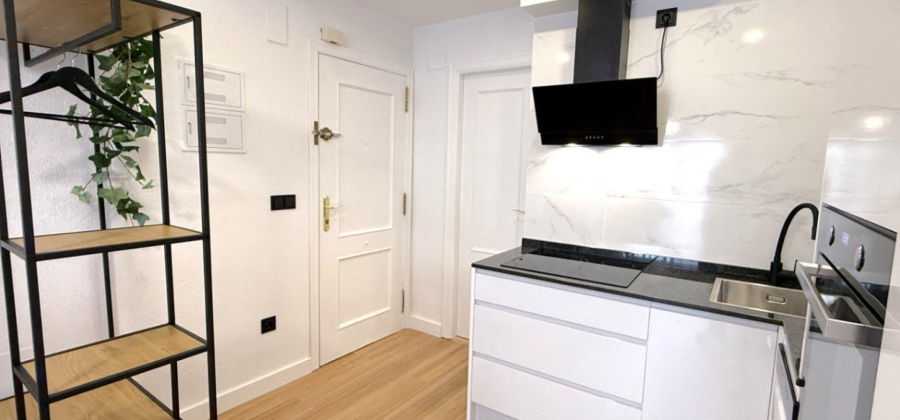 Torrevieja, Alicante, 2 Bedrooms Bedrooms, ,1 BathroomBathrooms,Apartment,Resale,0,75632280065701200
