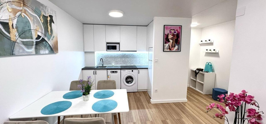 Torrevieja, Alicante, 2 Bedrooms Bedrooms, ,1 BathroomBathrooms,Apartment,Resale,0,75632167611245184