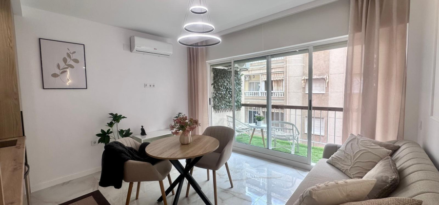 Torrevieja, Alicante, 1 Bedroom Bedrooms, ,1 BathroomBathrooms,Apartment,Resale,0,75632232584153504