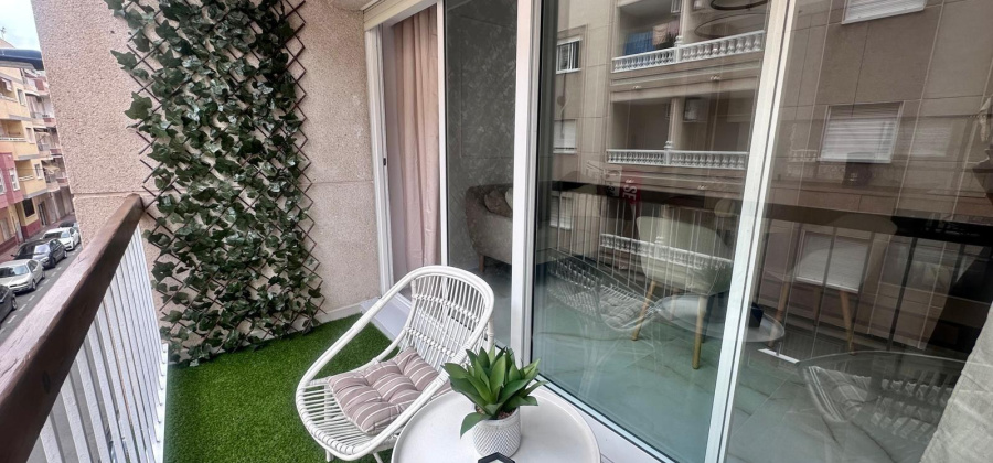 Torrevieja, Alicante, 1 Bedroom Bedrooms, ,1 BathroomBathrooms,Apartment,Resale,0,75632232584153504
