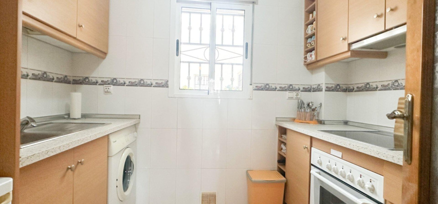 Torrevieja, Alicante, 2 Bedrooms Bedrooms, ,2 BathroomsBathrooms,Apartment,Resale,0,75632283754338944