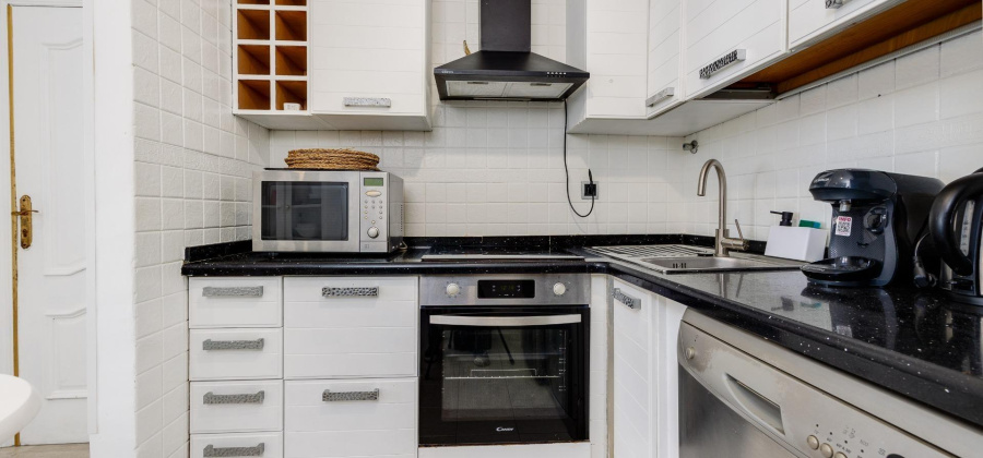 Torrevieja, Alicante, 3 Bedrooms Bedrooms, ,1 BathroomBathrooms,Apartment,Resale,0,7563275220800402