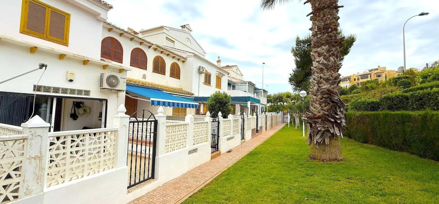 Torrevieja, Alicante, 1 Bedroom Bedrooms, ,1 BathroomBathrooms,Bungalow,Resale,0,75632171938187696