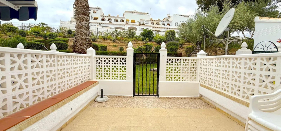 Torrevieja, Alicante, 1 Bedroom Bedrooms, ,1 BathroomBathrooms,Bungalow,Resale,0,75632171938187696