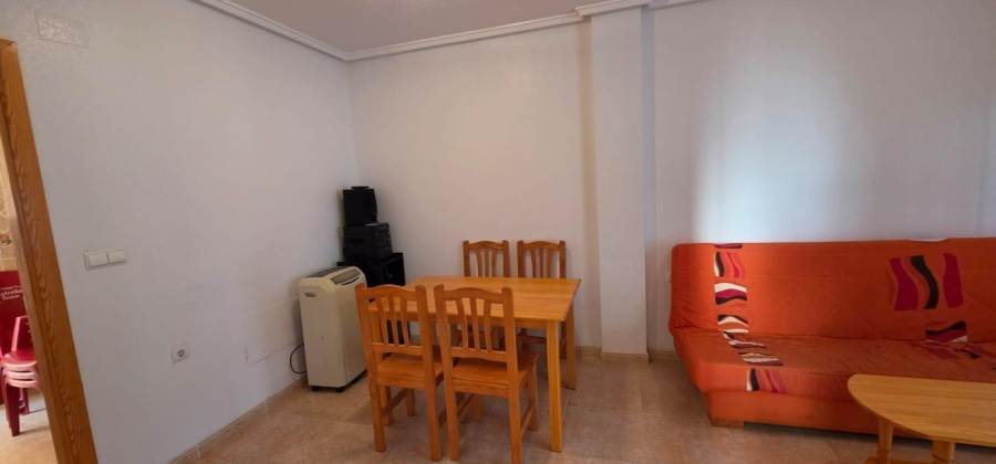 Torrevieja, Alicante, 2 Bedrooms Bedrooms, ,1 BathroomBathrooms,Apartment,Resale,0,75632641430231968