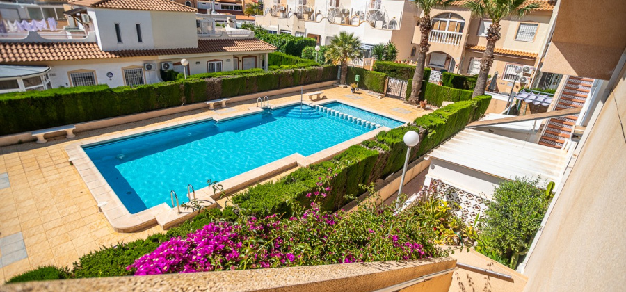 Alicante, Alicante, 4 Bedrooms Bedrooms, ,2 BathroomsBathrooms,Apartment,Resale,0,103536238510365392