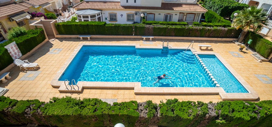 Alicante, Alicante, 4 Bedrooms Bedrooms, ,2 BathroomsBathrooms,Apartment,Resale,0,103536238510365392