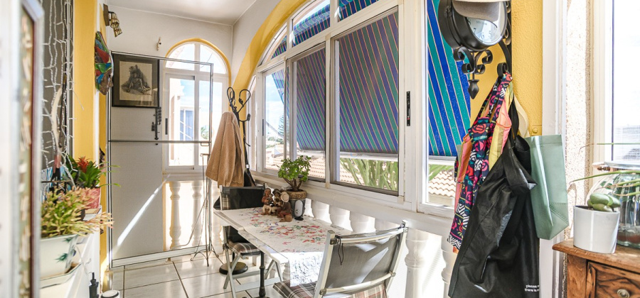 Alicante, Alicante, 4 Bedrooms Bedrooms, ,2 BathroomsBathrooms,Apartment,Resale,0,103536238510365392