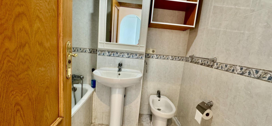Torrevieja, Alicante, 2 Bedrooms Bedrooms, ,3 BathroomsBathrooms,Apartment,Resale,0,7563277703699026