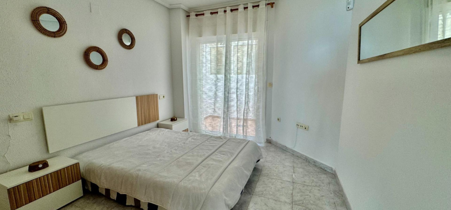 Torrevieja, Alicante, 2 Bedrooms Bedrooms, ,3 BathroomsBathrooms,Apartment,Resale,0,7563277703699026