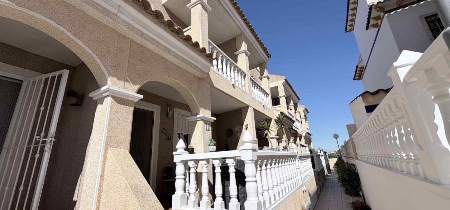 Orihuela Costa, Alicante, 3 Bedrooms Bedrooms, ,2 BathroomsBathrooms,Townhouse,Resale,0,75632274981153136