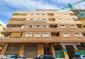 Torrevieja, Alicante, 1 Bedroom Bedrooms, ,1 BathroomBathrooms,Apartment,Resale,0,75632207908612704 Torrevieja, Alicante, 1 Bedroom Bedrooms, ,1 BathroomBathrooms,Apartment,Resale,0,75632207908612704