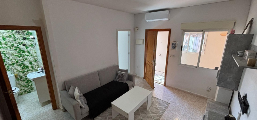 Torrevieja, Alicante, 4 Bedrooms Bedrooms, ,2 BathroomsBathrooms,Townhouse,Resale,0,75632141841226192