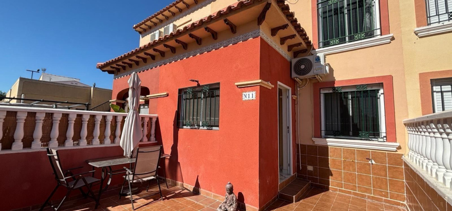 Torrevieja, Alicante, 4 Bedrooms Bedrooms, ,2 BathroomsBathrooms,Townhouse,Resale,0,75632141841226192