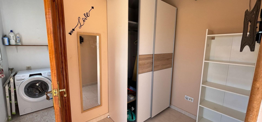 Torrevieja, Alicante, 4 Bedrooms Bedrooms, ,2 BathroomsBathrooms,Townhouse,Resale,0,75632141841226192