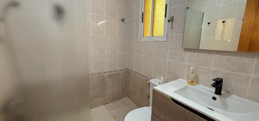 Torrevieja, Alicante, 4 Bedrooms Bedrooms, ,2 BathroomsBathrooms,Townhouse,Resale,0,75632141841226192