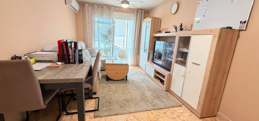 Torrevieja, Alicante, 2 Bedrooms Bedrooms, ,1 BathroomBathrooms,Apartment,Resale,0,75632230105248912