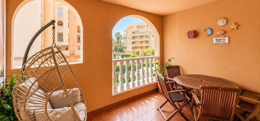 Torrevieja, Alicante, 3 Bedrooms Bedrooms, ,2 BathroomsBathrooms,Apartment,Resale,0,75632237136471120