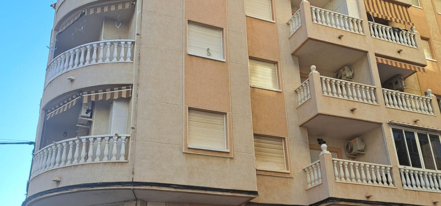 Torrevieja, Alicante, 2 Bedrooms Bedrooms, ,1 BathroomBathrooms,Apartment,Resale,0,7563273089382768