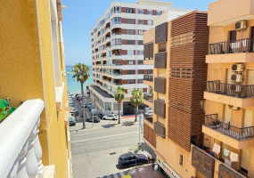 Torrevieja, Alicante, 2 Bedrooms Bedrooms, ,1 BathroomBathrooms,Apartment,Resale,0,75632177177938912