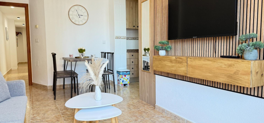Torrevieja, Alicante, 2 Bedrooms Bedrooms, ,1 BathroomBathrooms,Apartment,Resale,0,75632177177938912