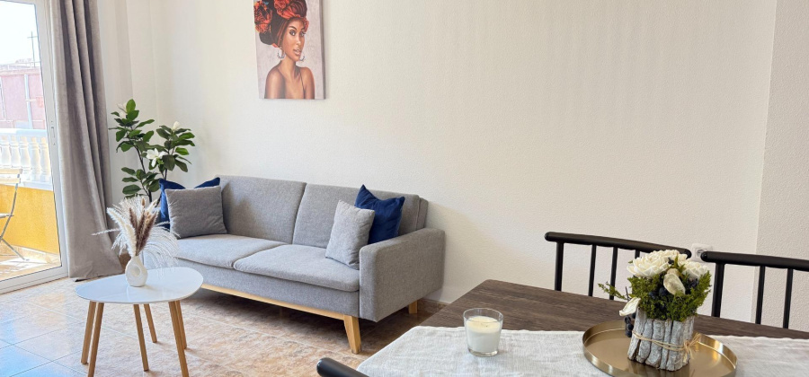 Torrevieja, Alicante, 2 Bedrooms Bedrooms, ,1 BathroomBathrooms,Apartment,Resale,0,75632177177938912