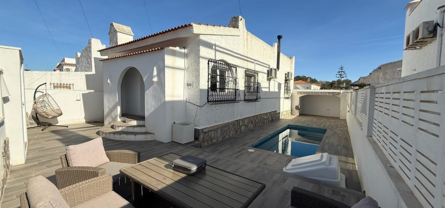 Orihuela Costa, Alicante, 2 Bedrooms Bedrooms, ,2 BathroomsBathrooms,Villa,Resale,0,75632172732216512