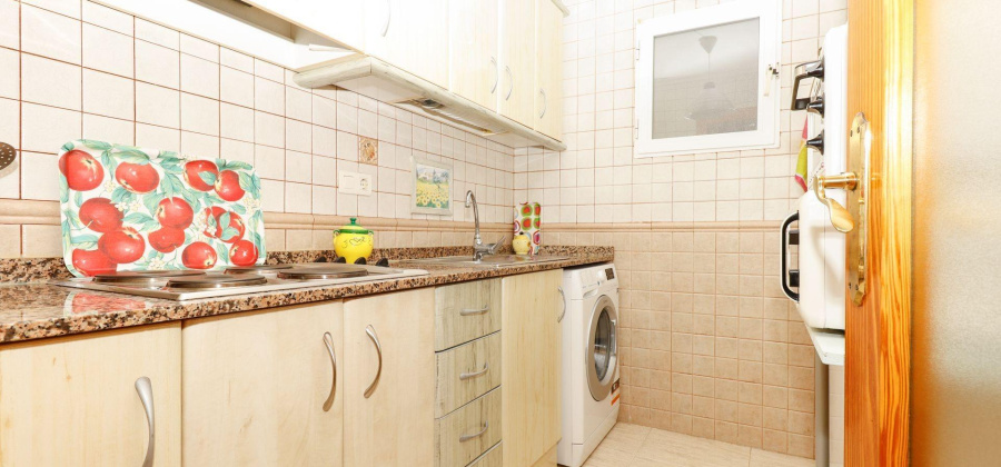 Torrevieja, Alicante, 1 Bedroom Bedrooms, ,1 BathroomBathrooms,Apartment,Resale,0,75632245410990224