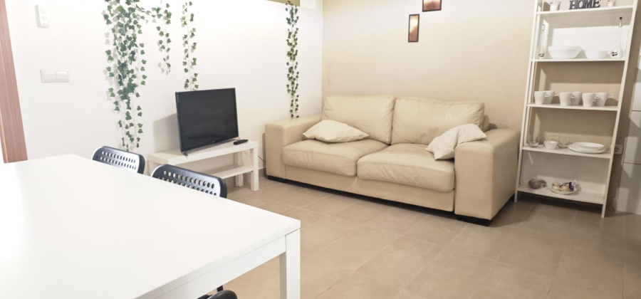 Torrevieja, Alicante, 2 Bedrooms Bedrooms, ,1 BathroomBathrooms,Bungalow,Resale,0,75632178377550400