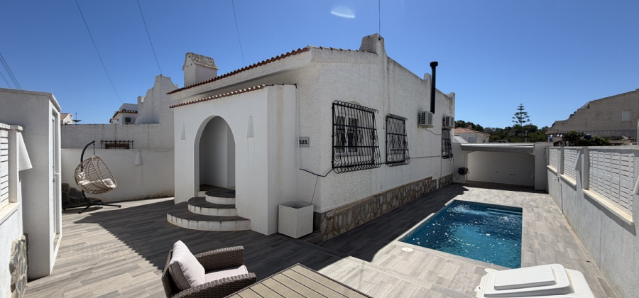 Blue Lagoon, Alicante, 2 Bedrooms Bedrooms, ,2 BathroomsBathrooms,Villa,Resale,0,103186176717088624