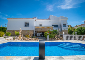 La Marina, Alicante, 3 Bedrooms Bedrooms, ,3 BathroomsBathrooms,Villa,Resale,0,103536170021804960