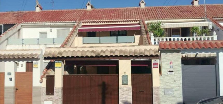 Torrevieja, Alicante, 3 Bedrooms Bedrooms, ,2 BathroomsBathrooms,Townhouse,Resale,0,75632276495255664