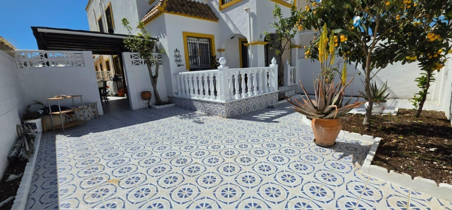 Torrevieja, Alicante, 3 Bedrooms Bedrooms, ,2 BathroomsBathrooms,Townhouse,Resale,0,75632618813243968